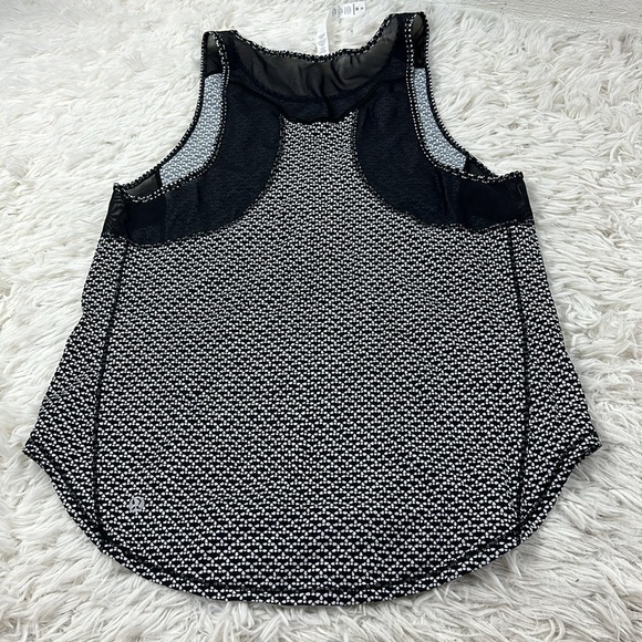Lululemon Sculpt Tank - Picture 4 of 4
